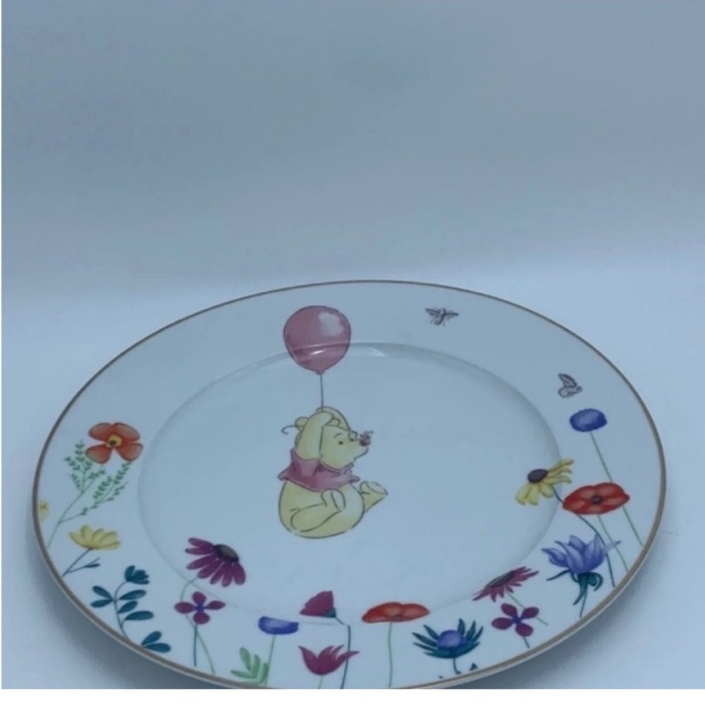 Disney Winnie the Pooh Spring‎ Floral Ceramic Dinner Plate